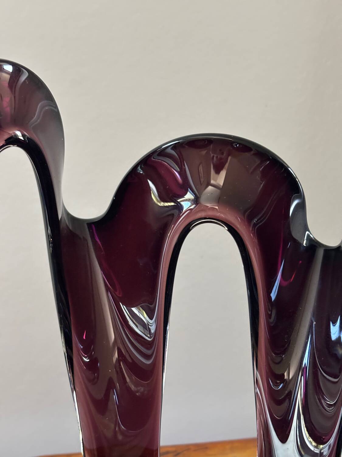 Blown glass vase - art glass - Makora