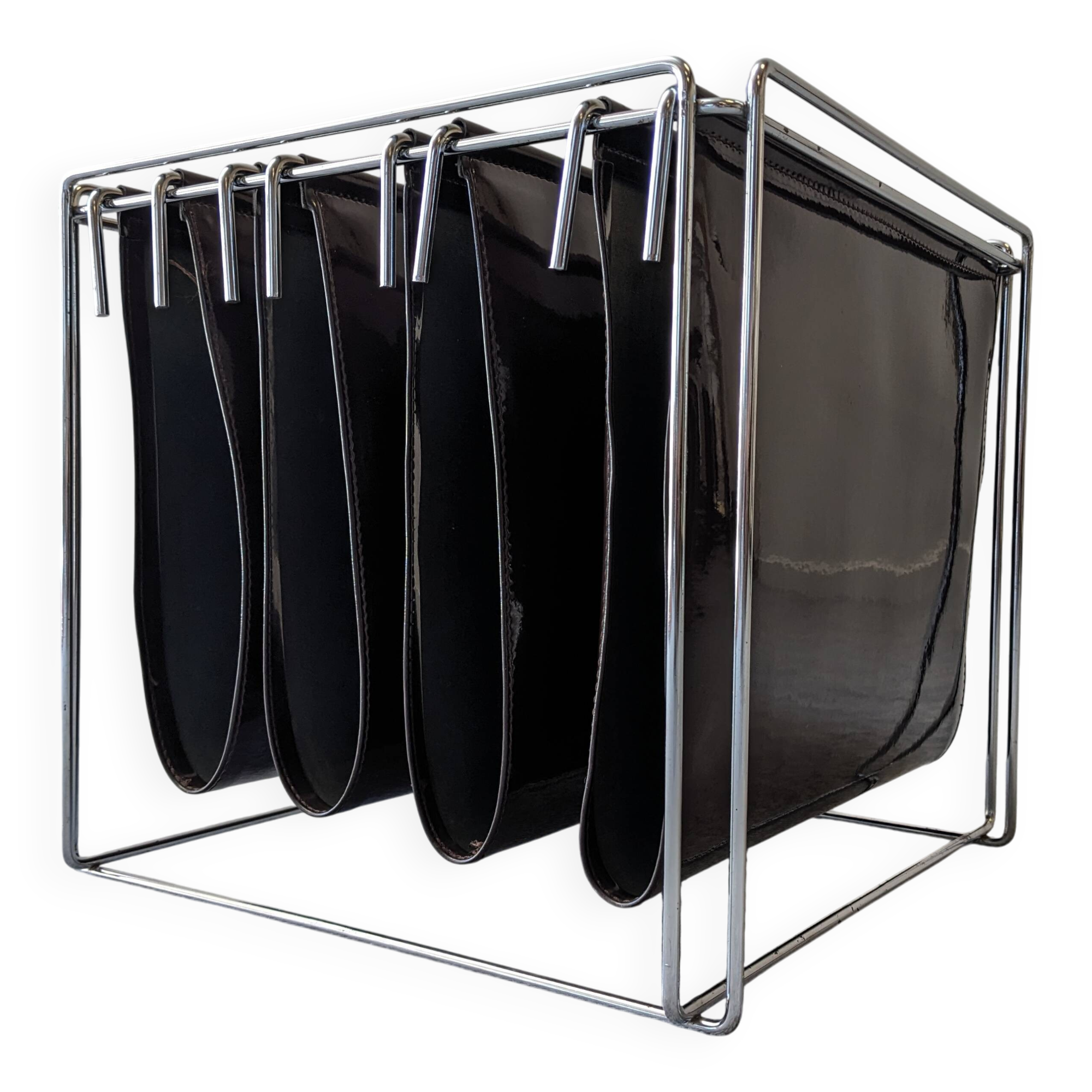 Magazine rack by Gérard Rignault for Group S.A, France around 1970.