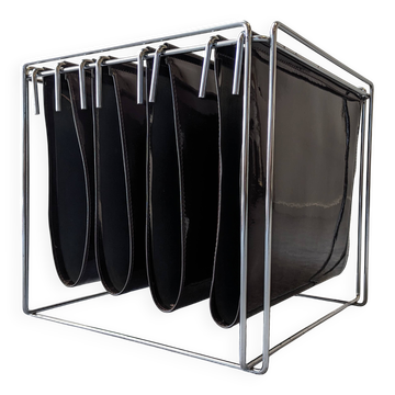 Magazine rack by Gérard Rignault for Group S.A, France around 1970.