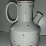 Old pitcher