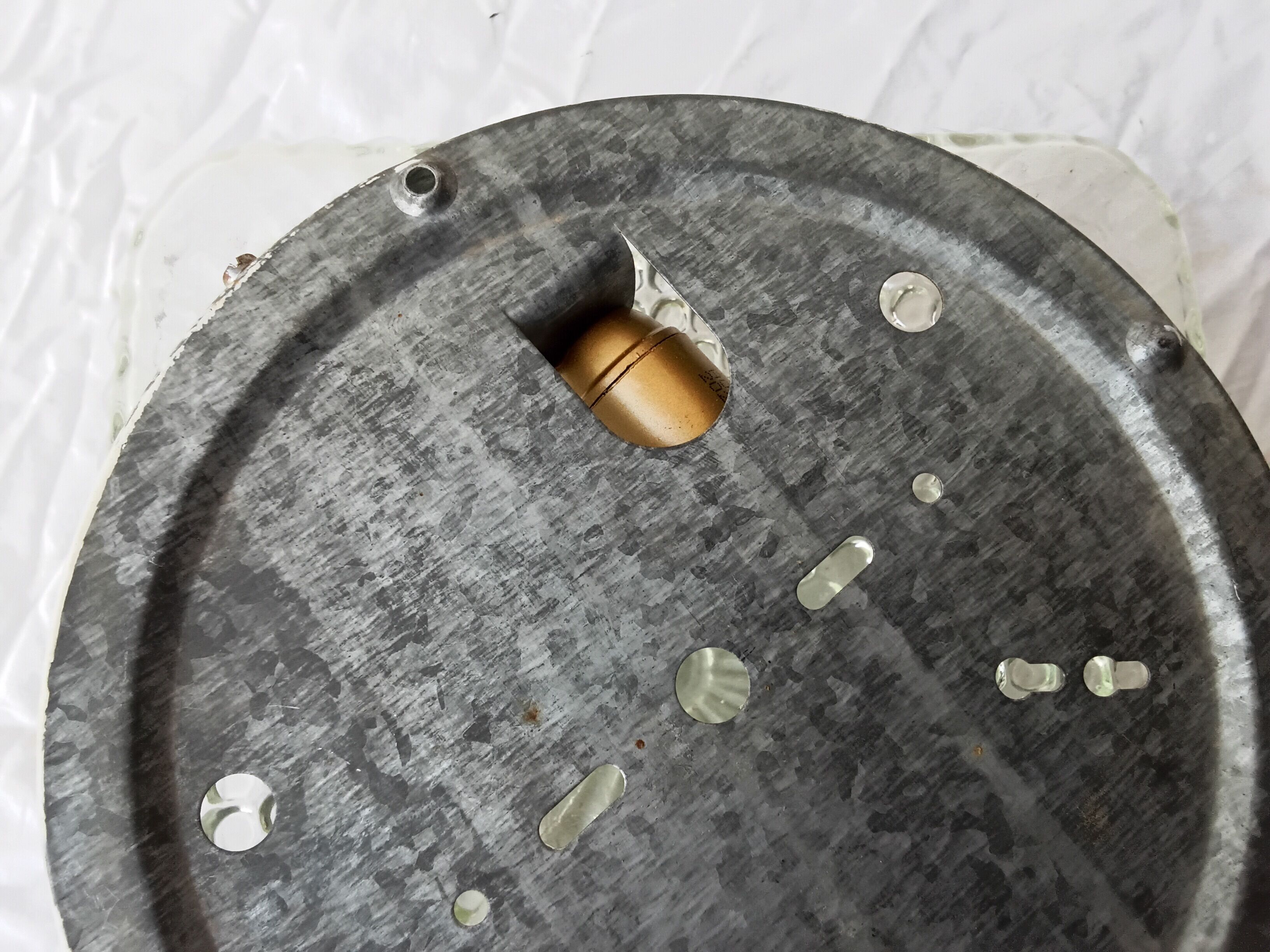 Ceiling light / wall light in bubbled glass
