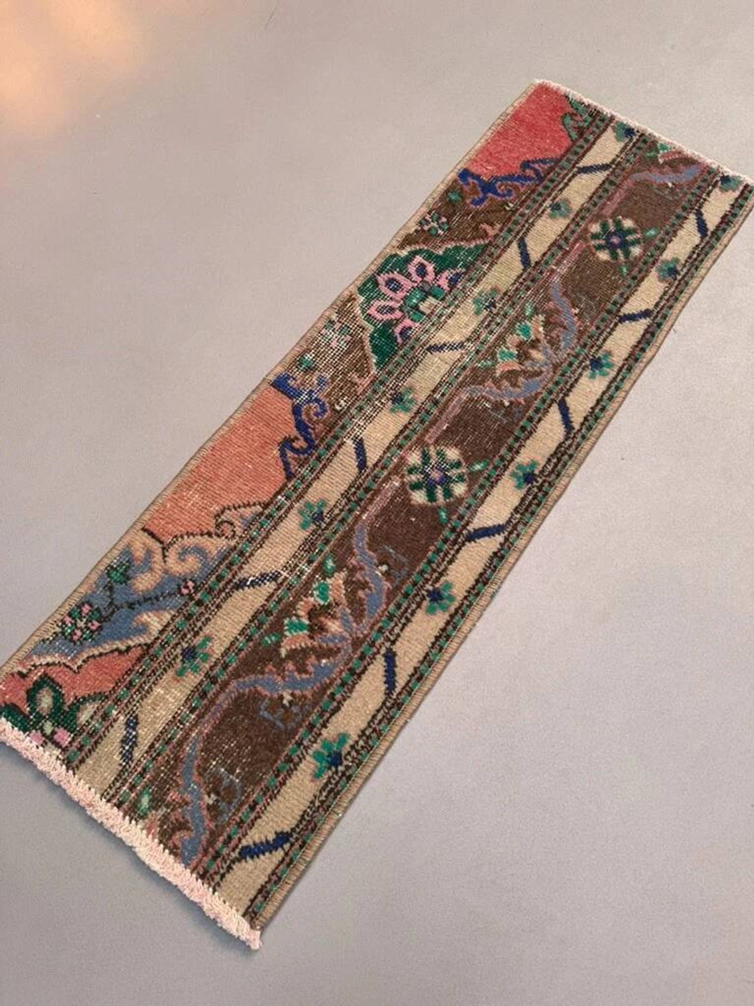 Small vintage Turkish rug 37x110 cm, short runner, shabby, mini carpet 2555