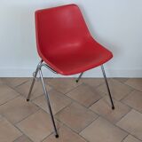 Lafargue L202 stackable chairs