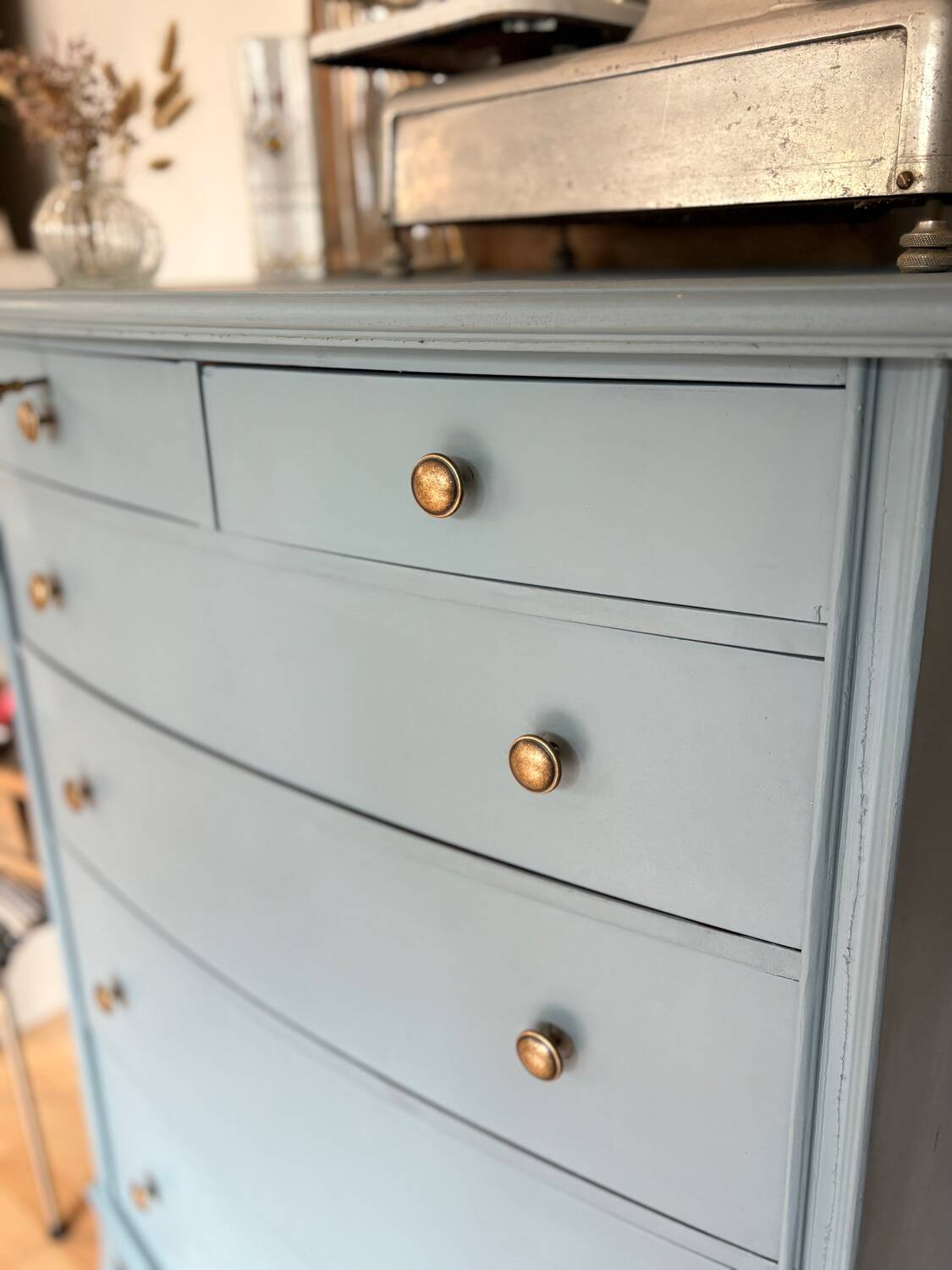 Antique blue zinc-coated chest of drawers