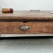 Grande table écritoire des années 40 en chêne massif
