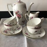Serving part consisting of a coffee maker, 4 cups and a milk jug