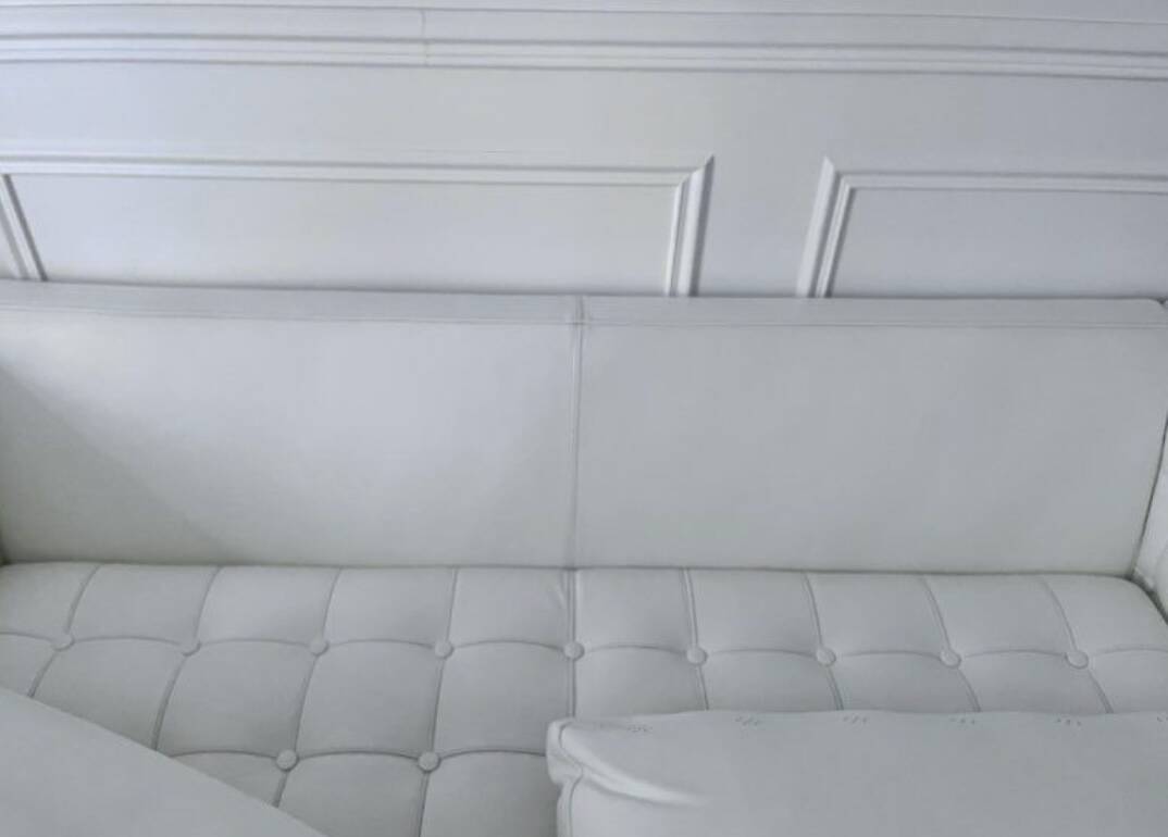 Cassina leather sofa by Philippe Starck