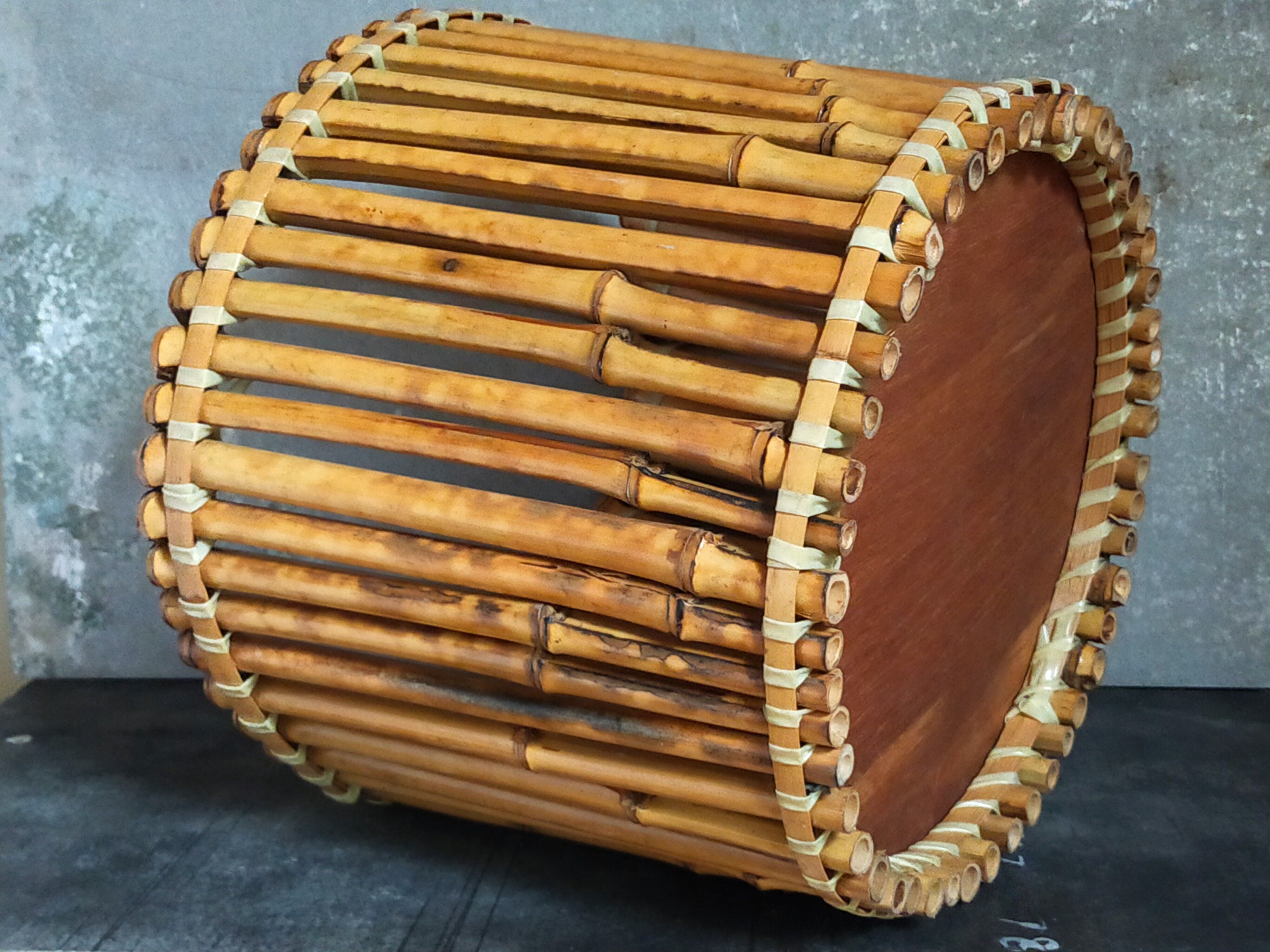 Pot cover basket Art-popular bamboo and scoubidou 50s