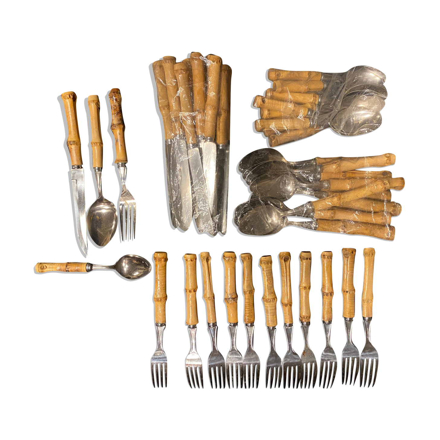 Stainless & bamboo cutlery service