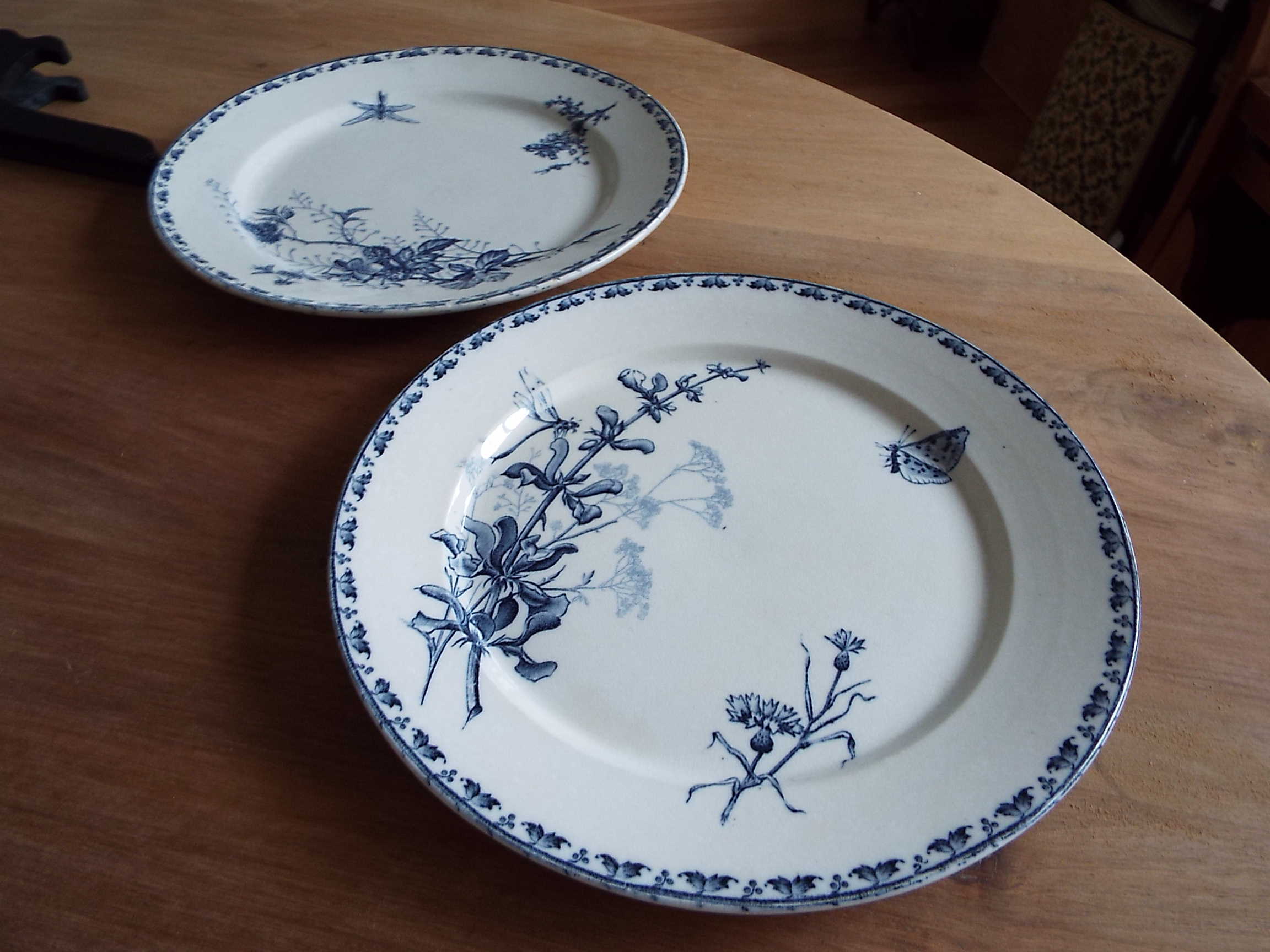 2 flat plates iron earth