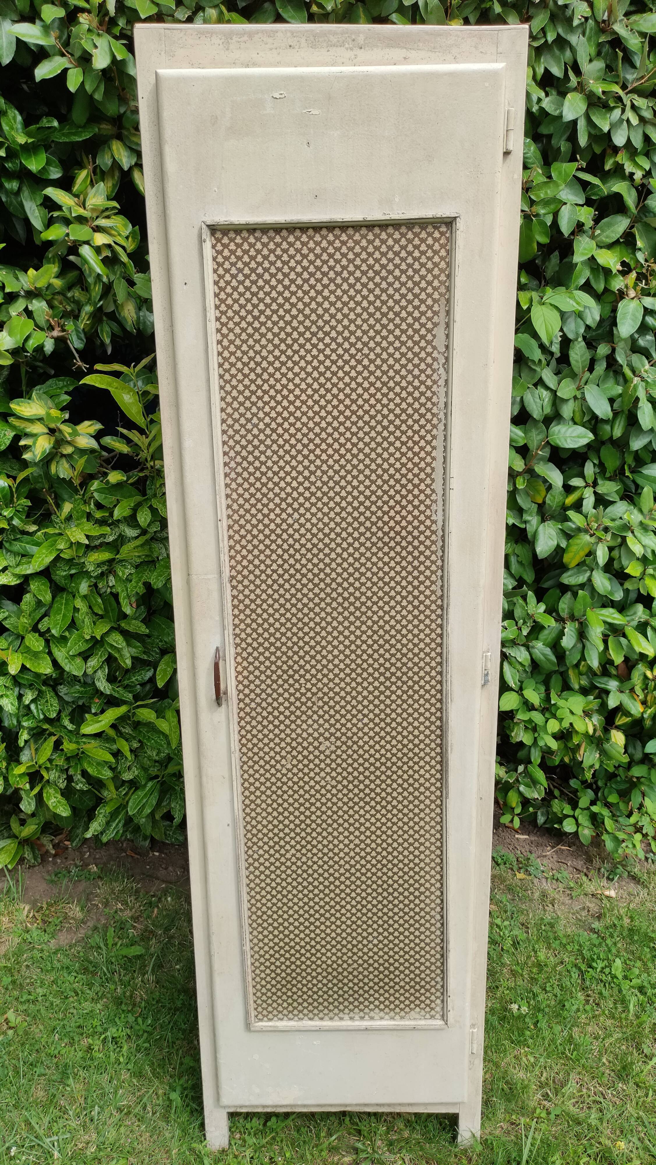 Armoire parisienne une porte des années 40/50