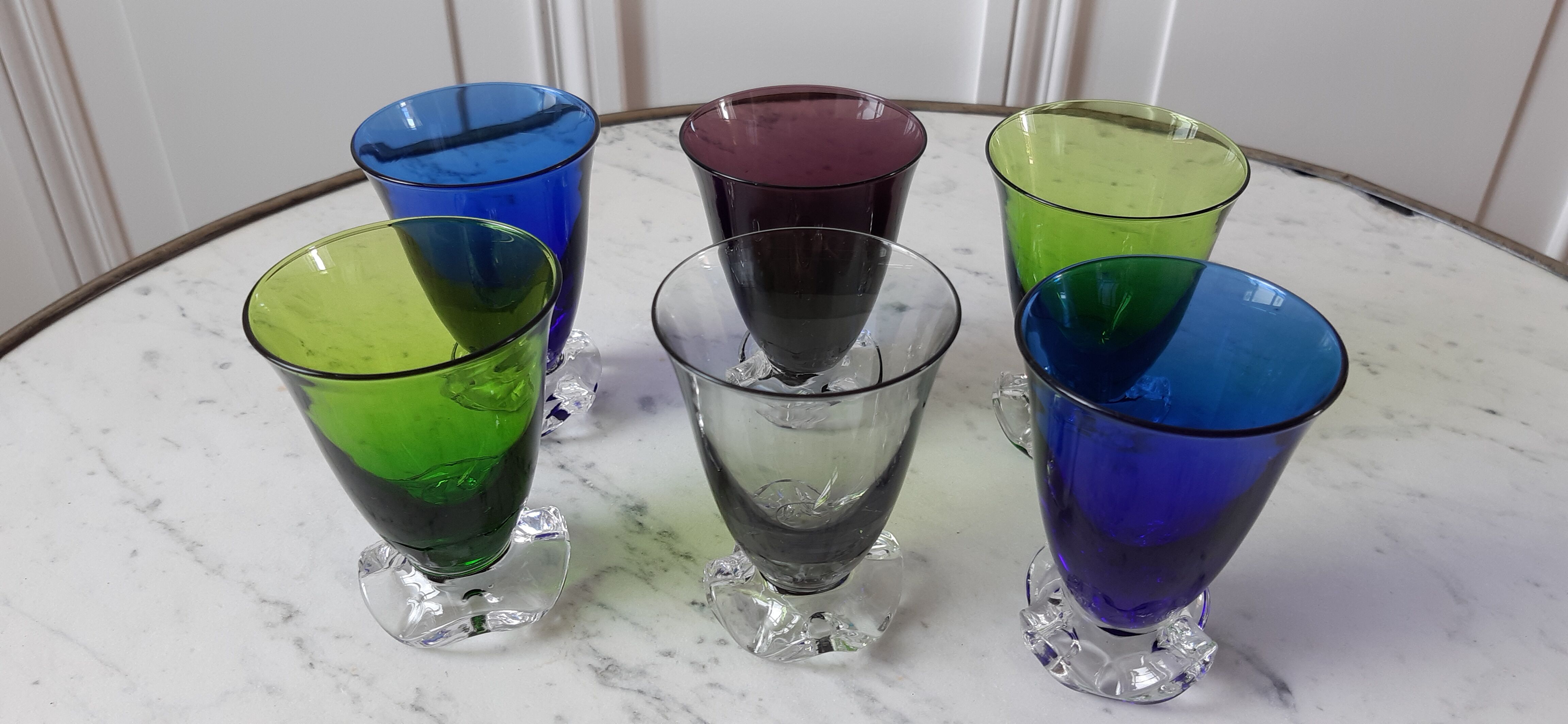 Set of 6 colored wine glasses feet flowers 60s-70s