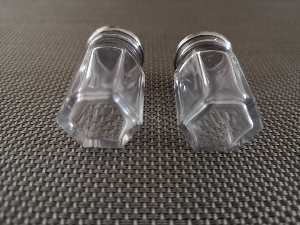 Pair of small crystal and silver metal salt shakers art deco period