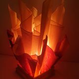 Jannalights 70s flame table lamp