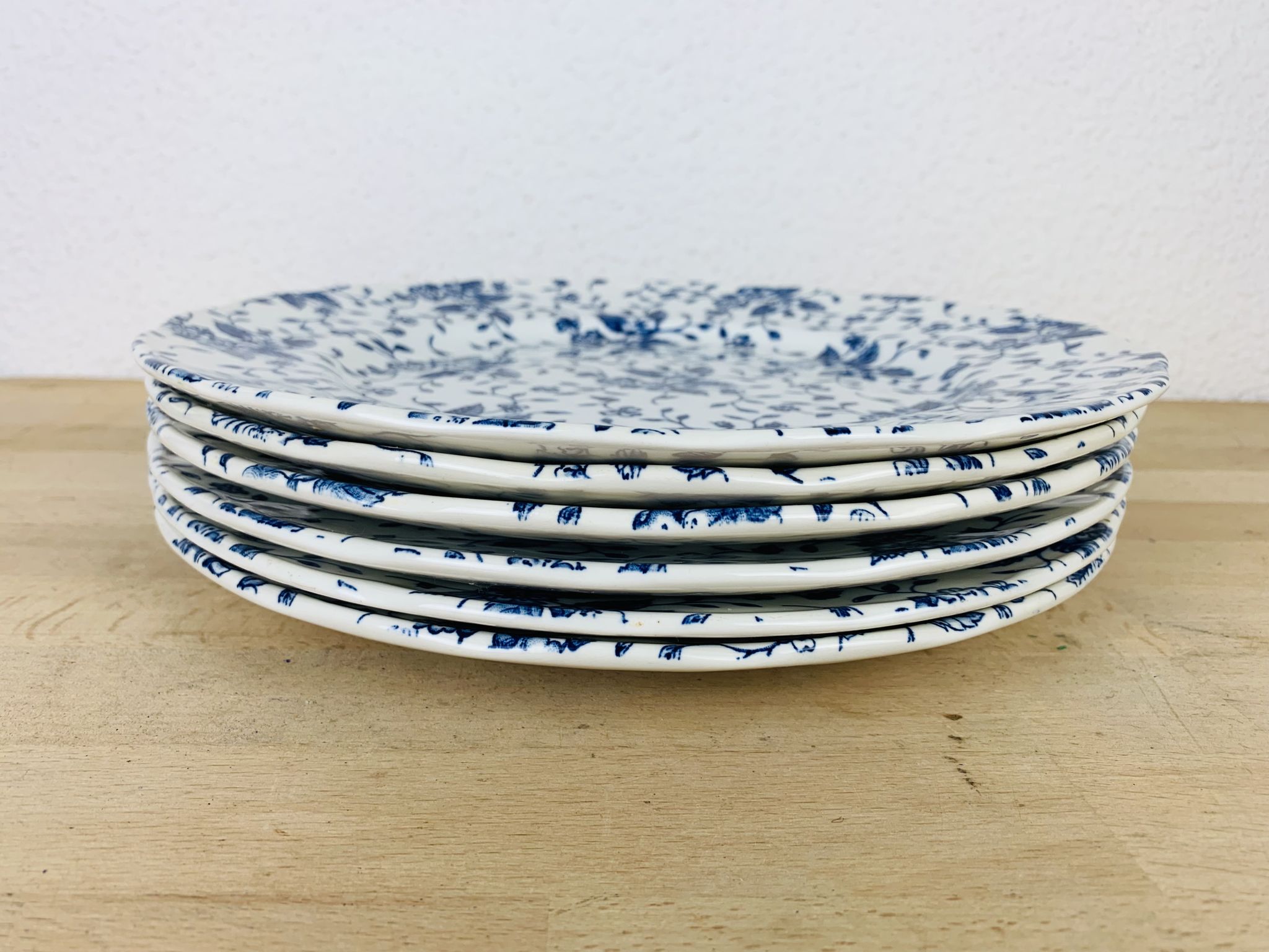 6 English plates blue flowers Royal Tudor Bouquet country style