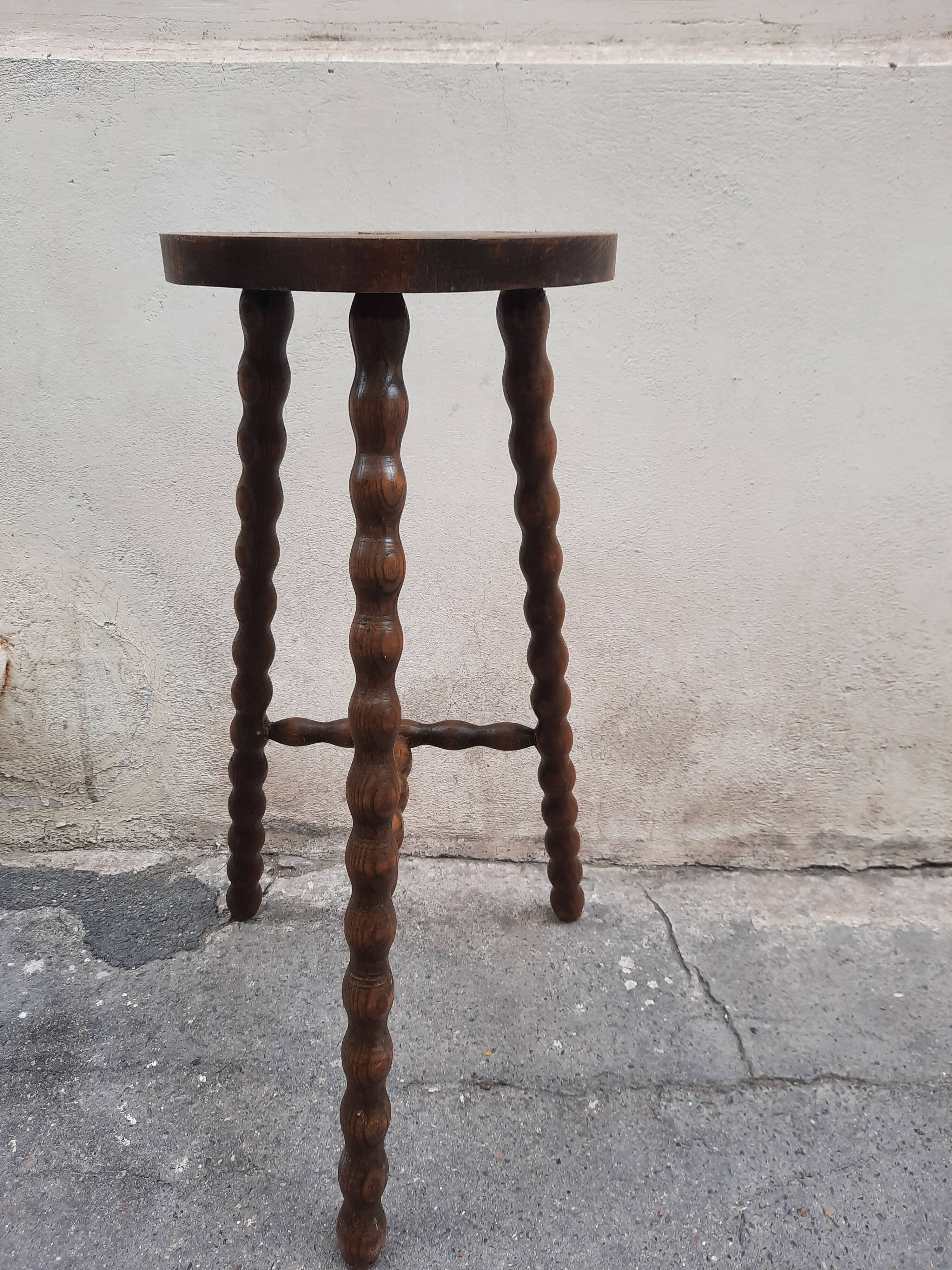 Tripod stool