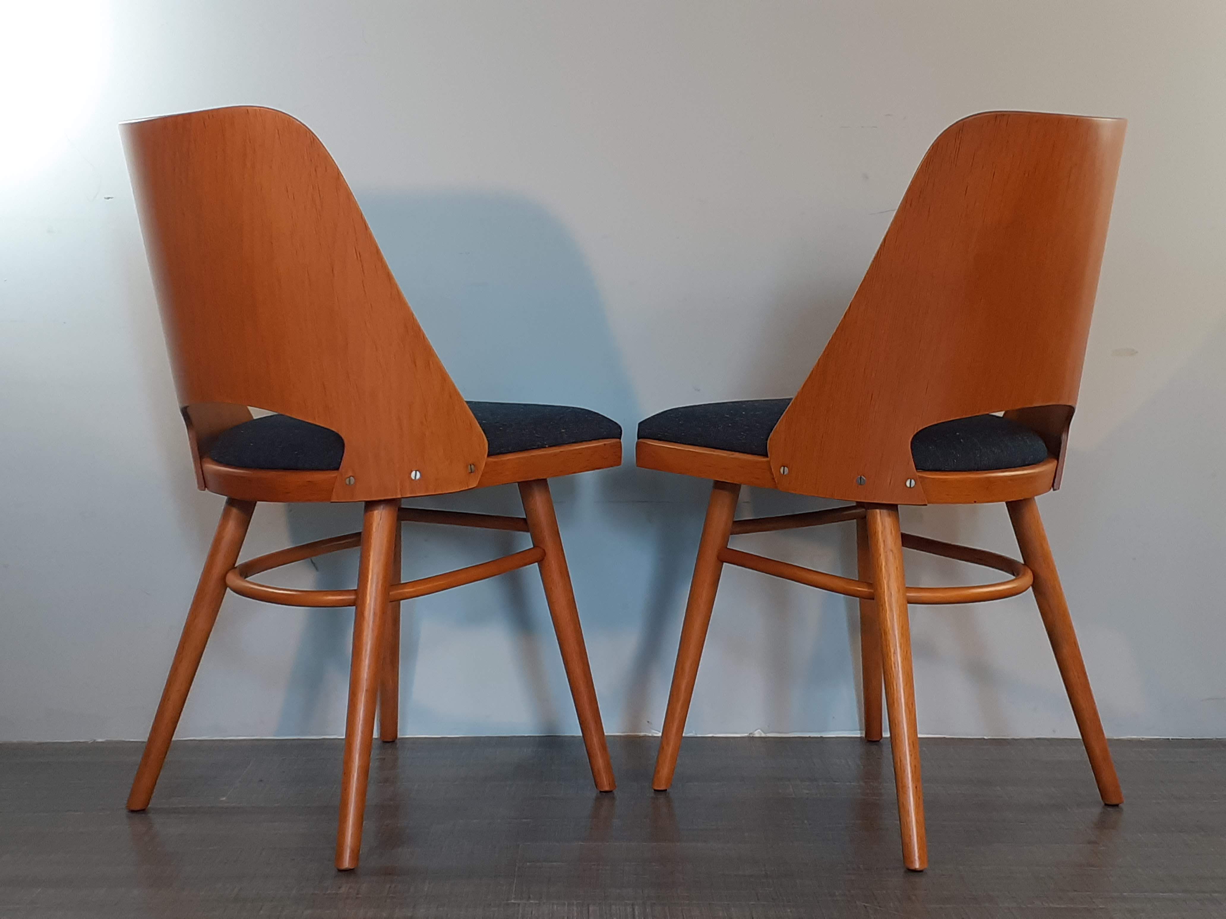 Set of 6 renovated chairs, design Oswald Haerdtl by Ton, Czech, 1960s