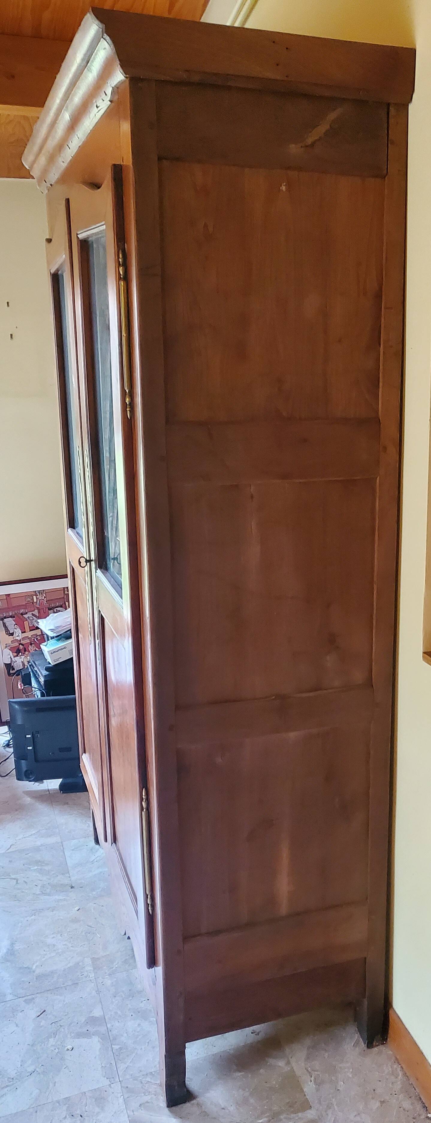 Armoire bretonne