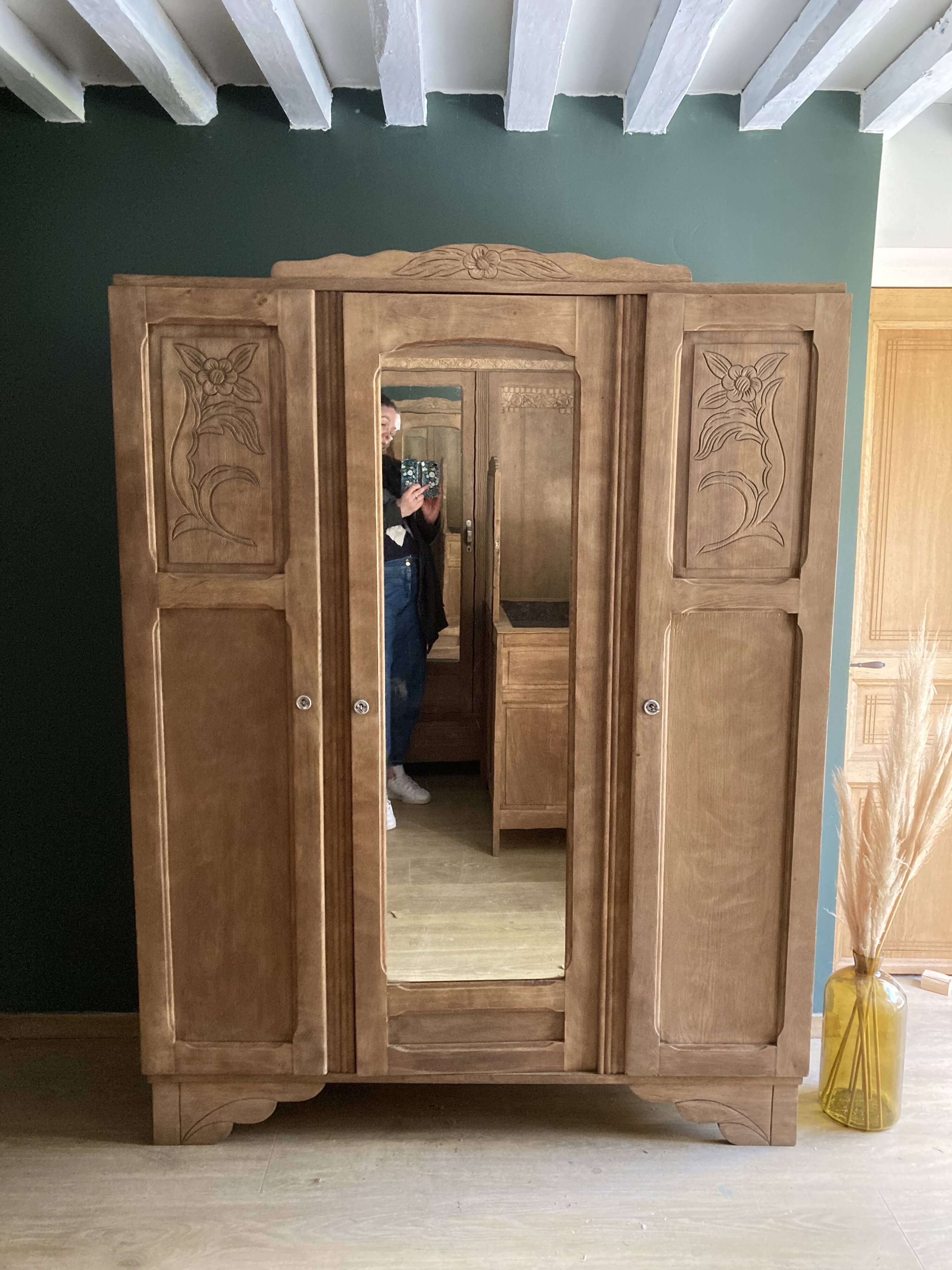 Art Deco Wardrobe