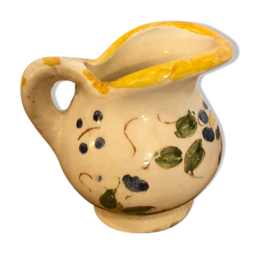 Pot a lait moustiers