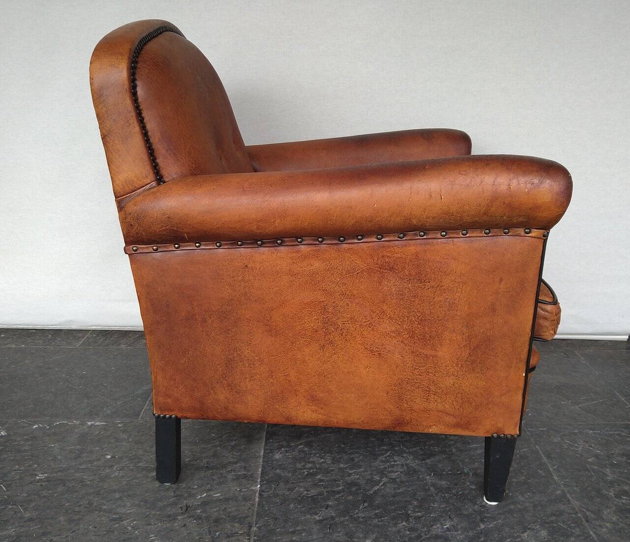 Club chair From OCL Vintage Sheepskin
