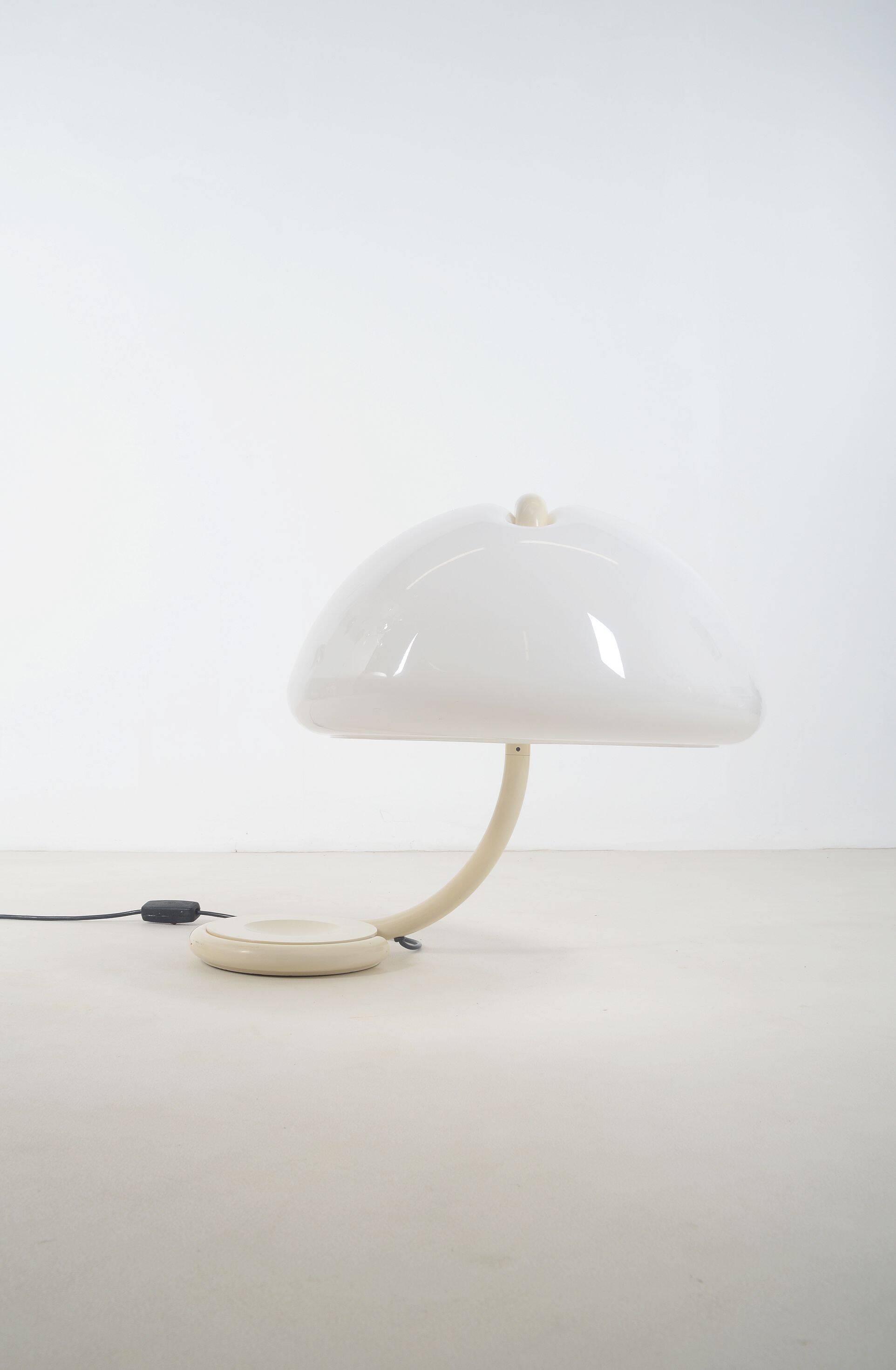 Serpente table lamp designed by Elio Martinelli for Martinelli Luce, 1960s