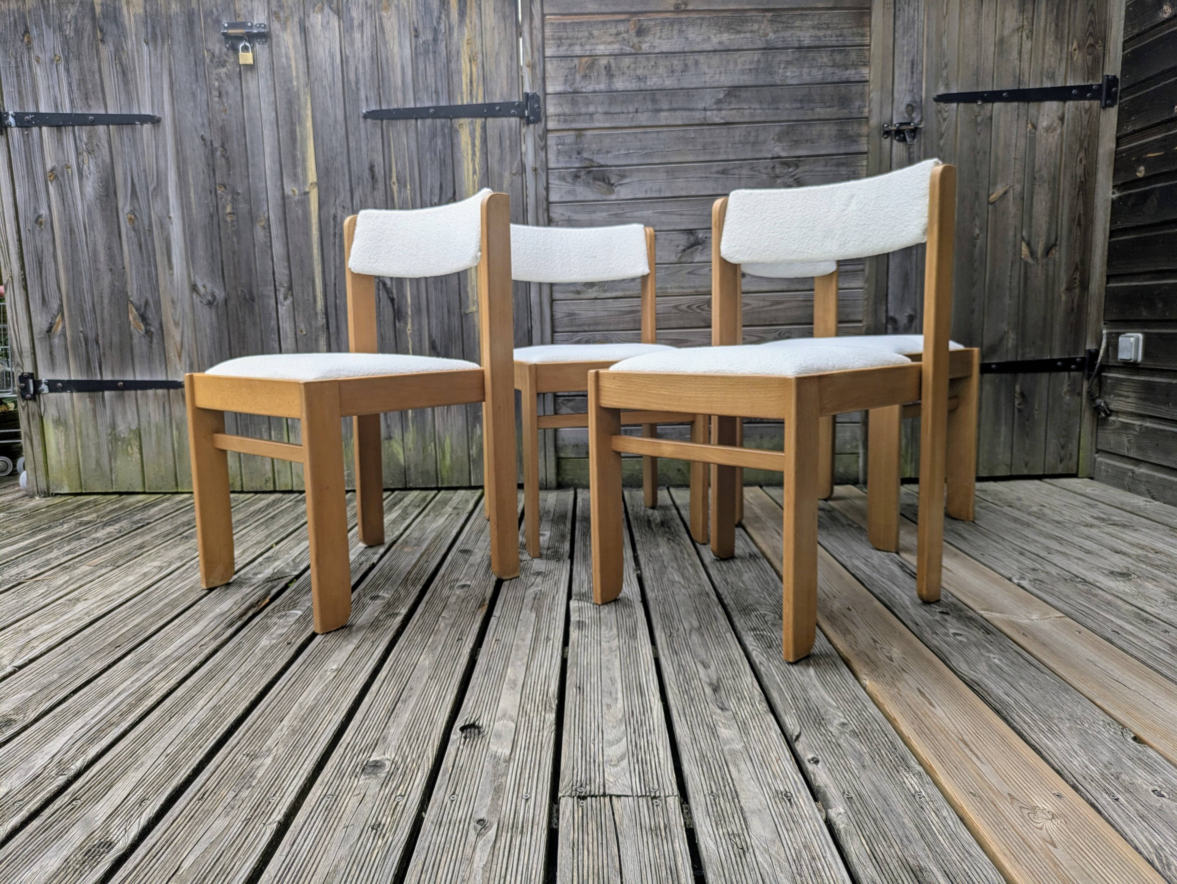 Set of 4 restored vintage chairs / White bouclette