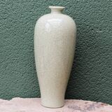 Cracked porcelain vase from China