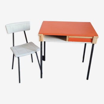 Orange children's desk with 70s chair