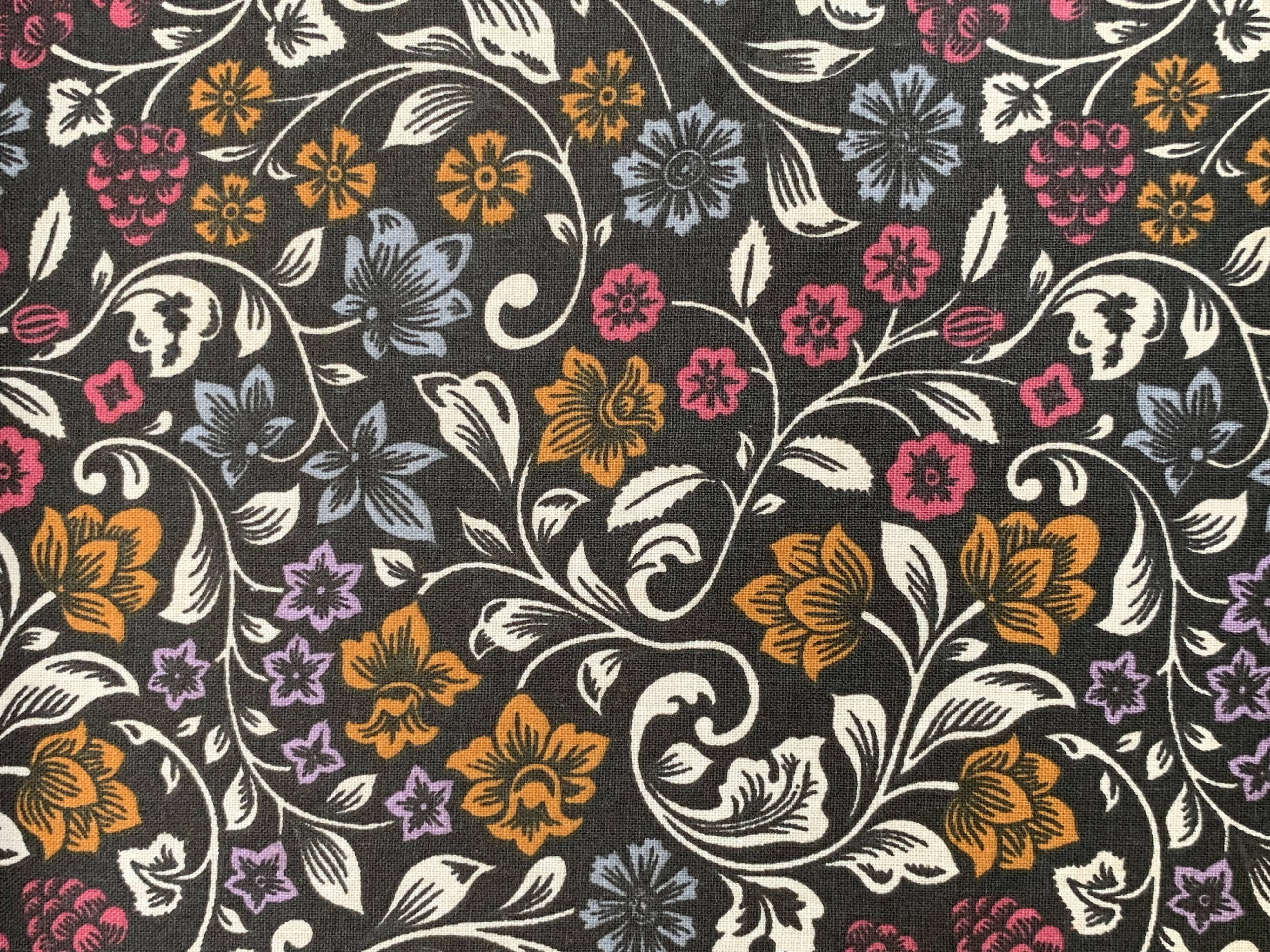 Pair of vintage Louis XV style bedside tables