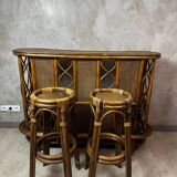 Rattan bar and its stools