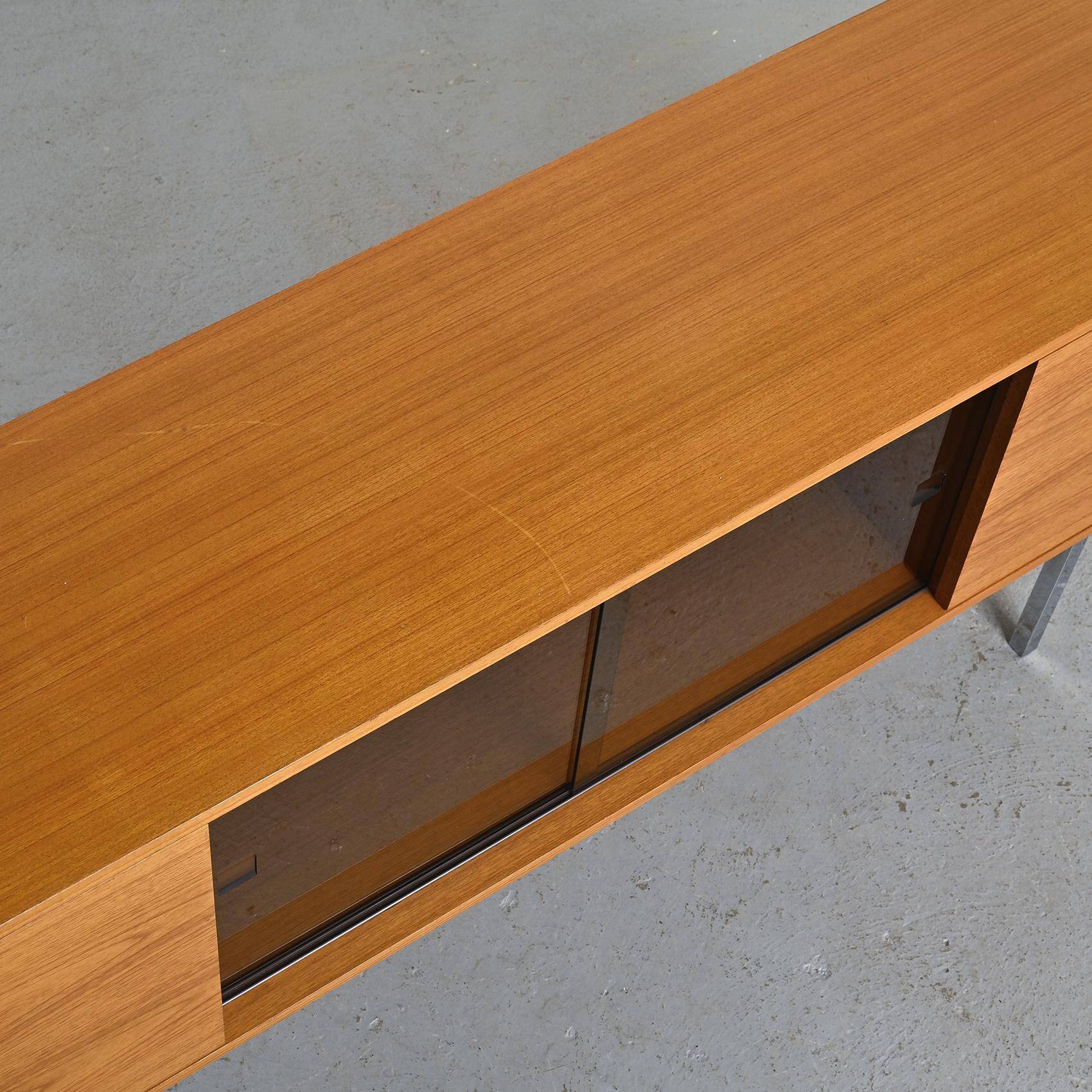 Enfilade en teck par Tendo Mokko, Japon, circa 1960