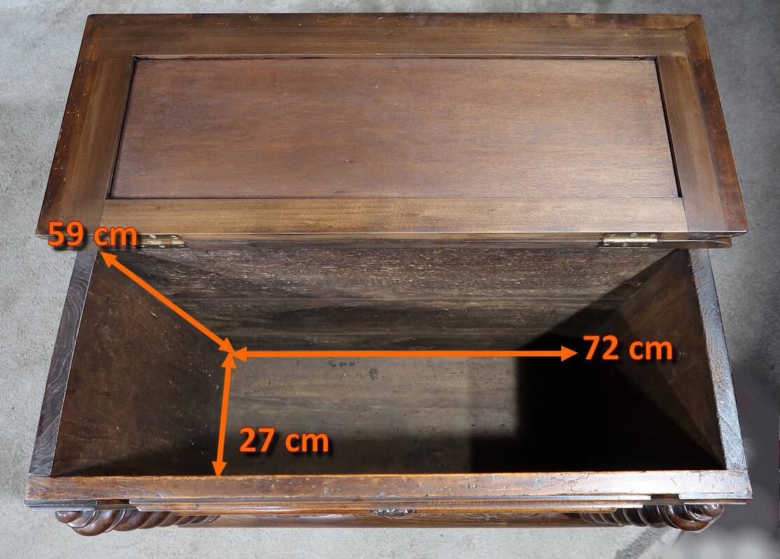 Coffre à linge de palier en hêtre et noyer massif, style louis xiii – fin xixe