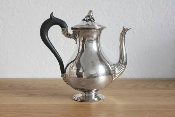 Cafetière ancienne en métal argenté Christofle