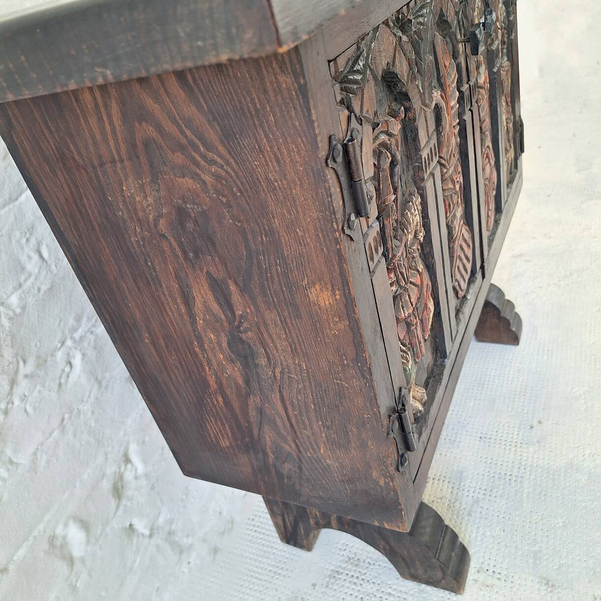 Arts of México Spanish colonial carved  painted console / sideboard, 1940s
