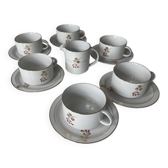 "Retro Rosso" Italian Porcelain Tea Set