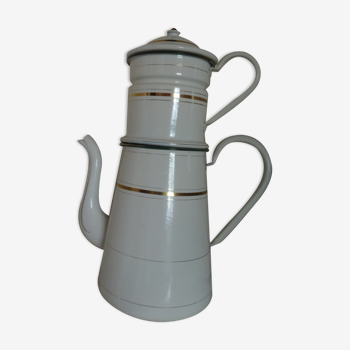 Ancienne cafetière en métal emaillié