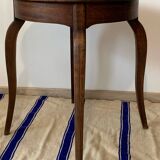 Ancien guéridon ou table d’appoint en bois style Louis XV