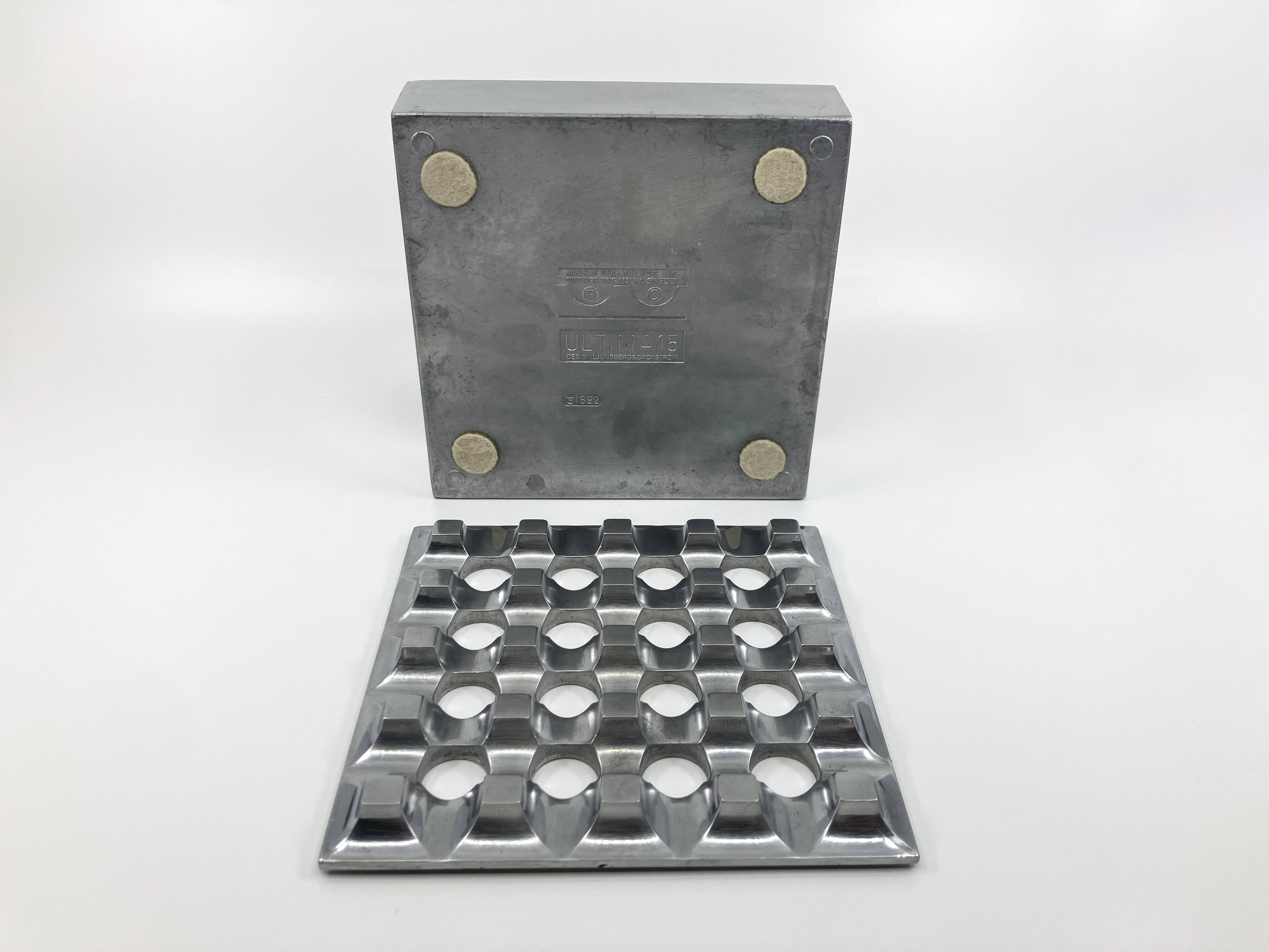 Ultima 15 ashtray • Design Ljungberg & Bäckström • 1970