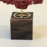 Corail rouge naturel ancien sur socle en bois d' ébène cabinet de curiosités
