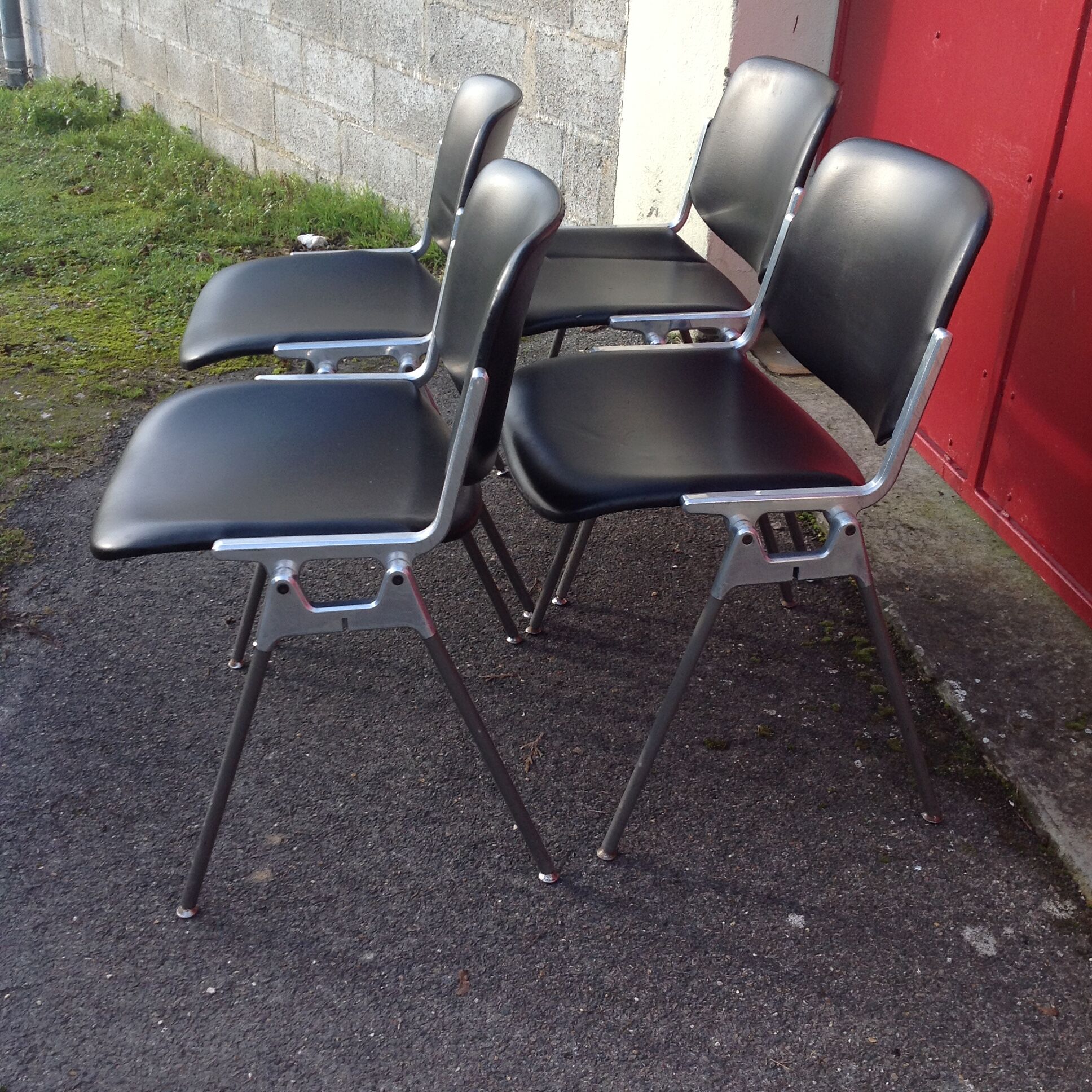 4 chairs Giancarlo Piretti for Castelli