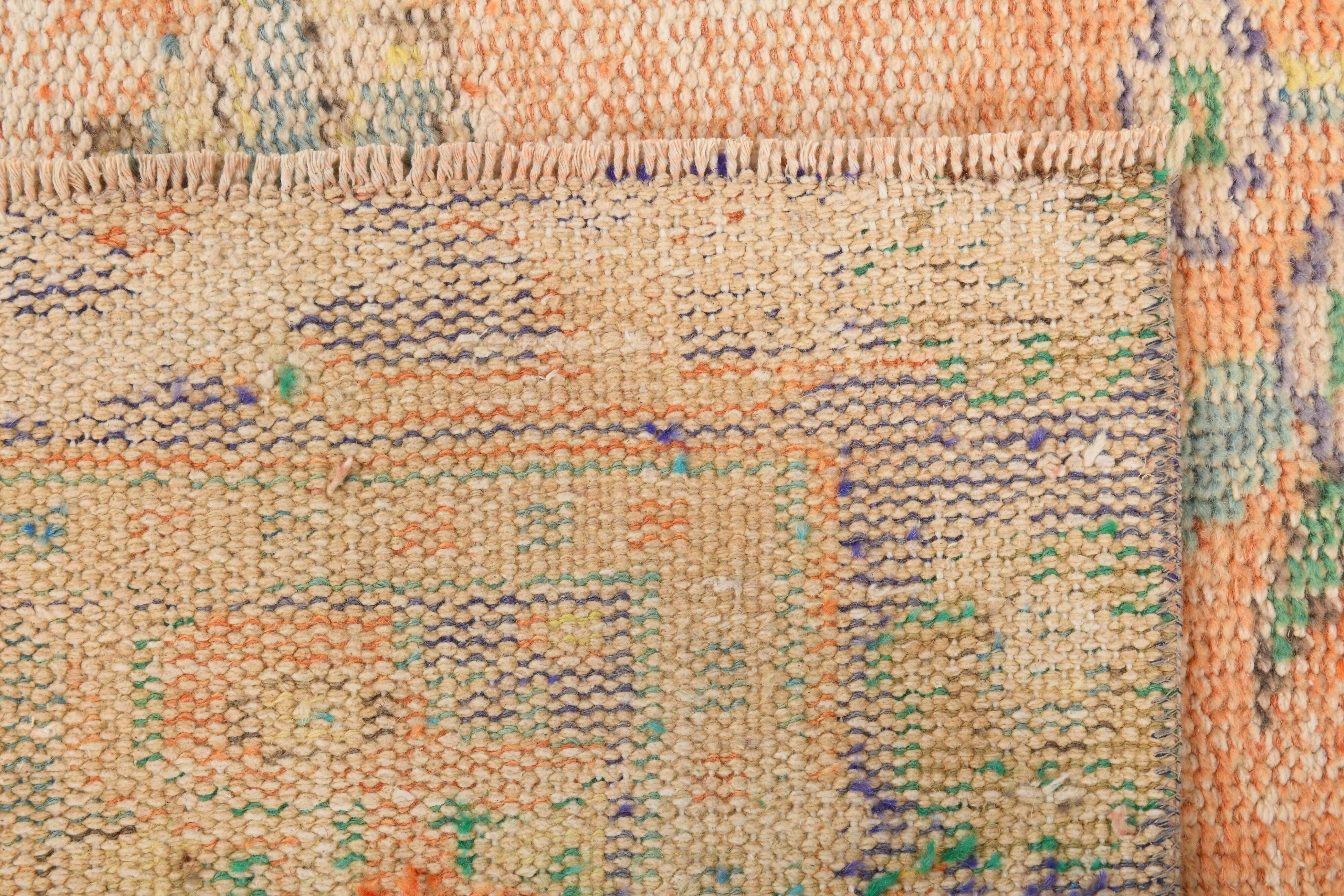 Apricot Tones Oversize Vintage Oushak Rug, 174x300 Cm