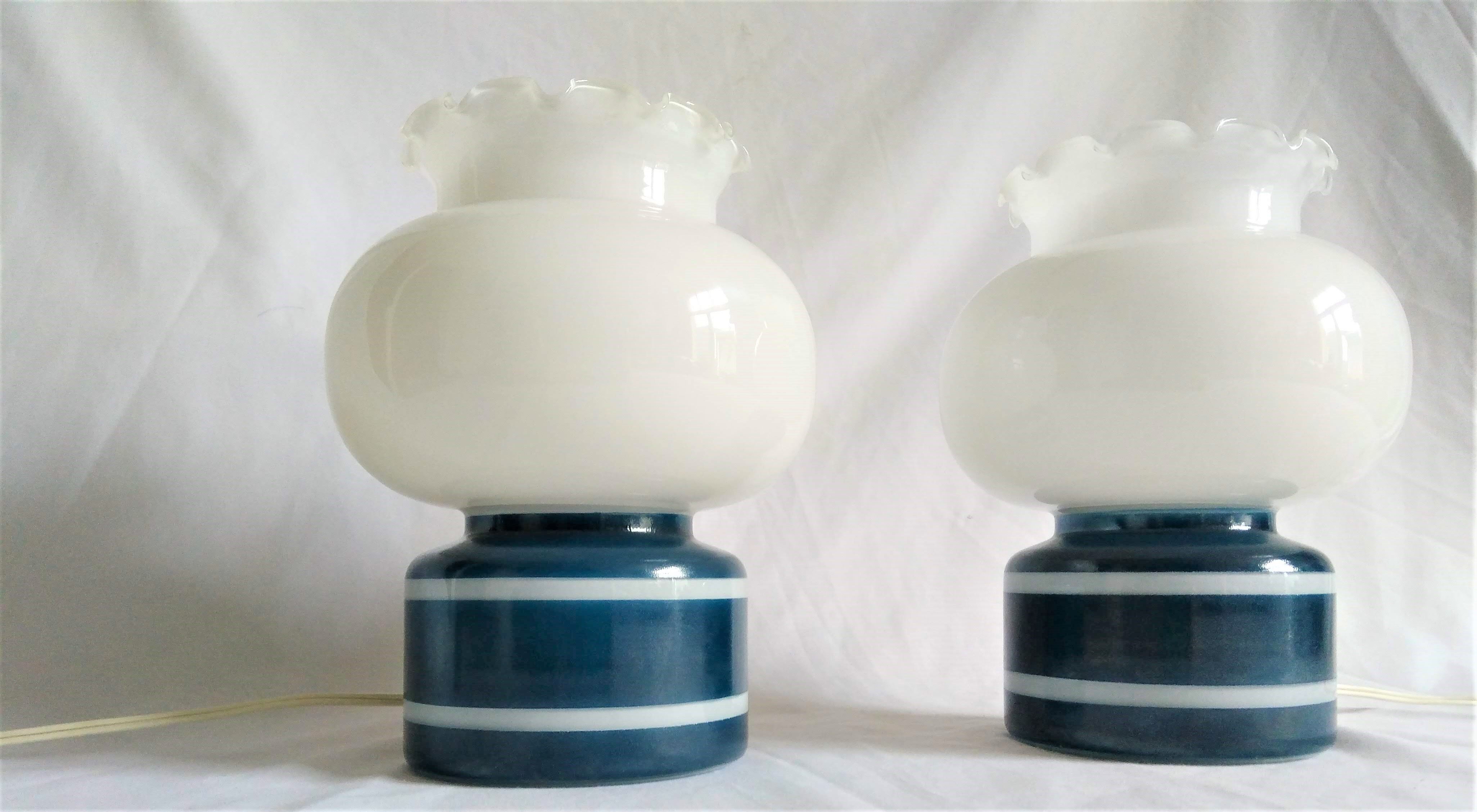 Pair of duck blue and white opaline lamps
