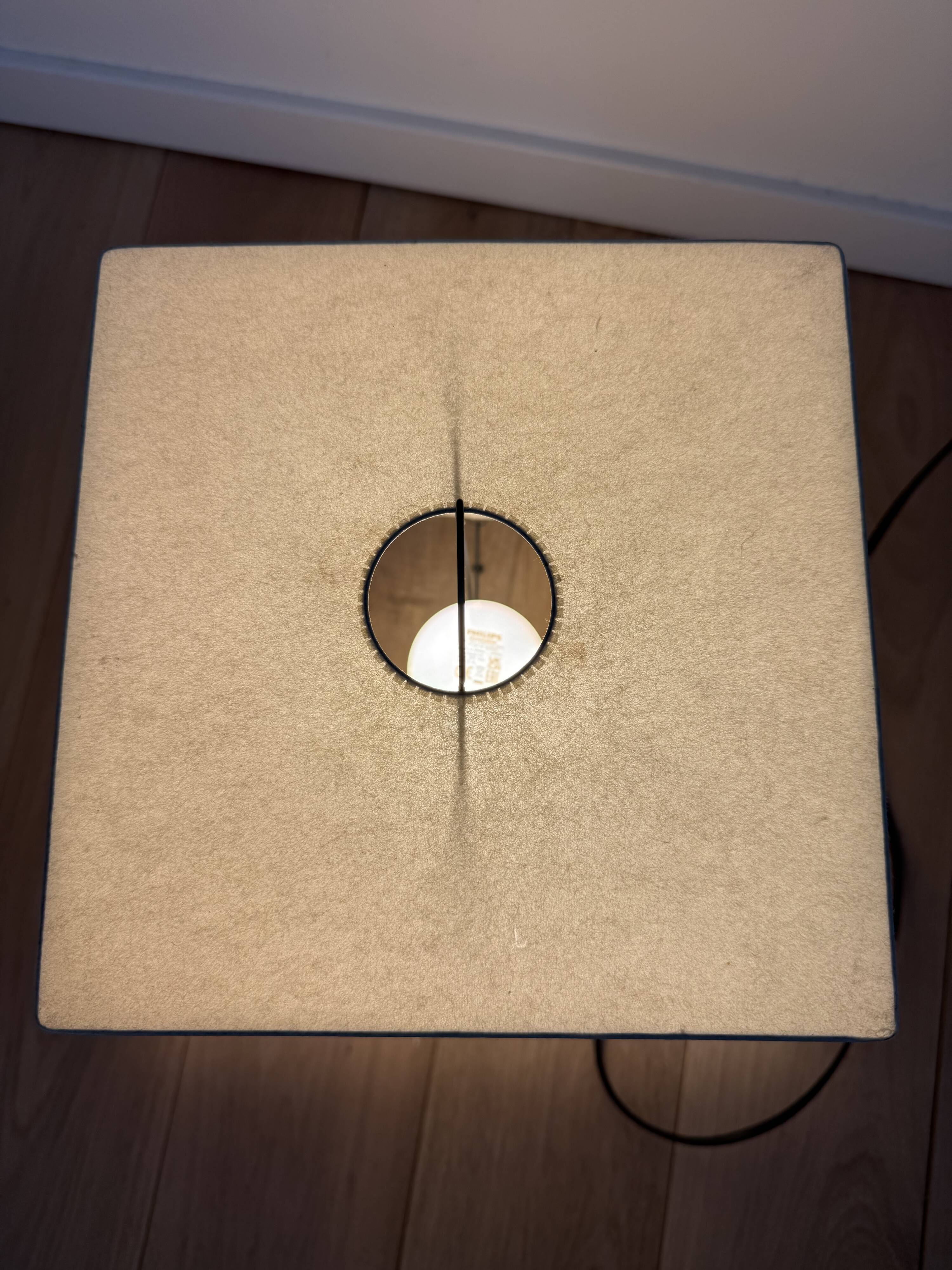 Vintage 80s lamp design ISAMU NOGUCHI no VITRA AKARI Japan
