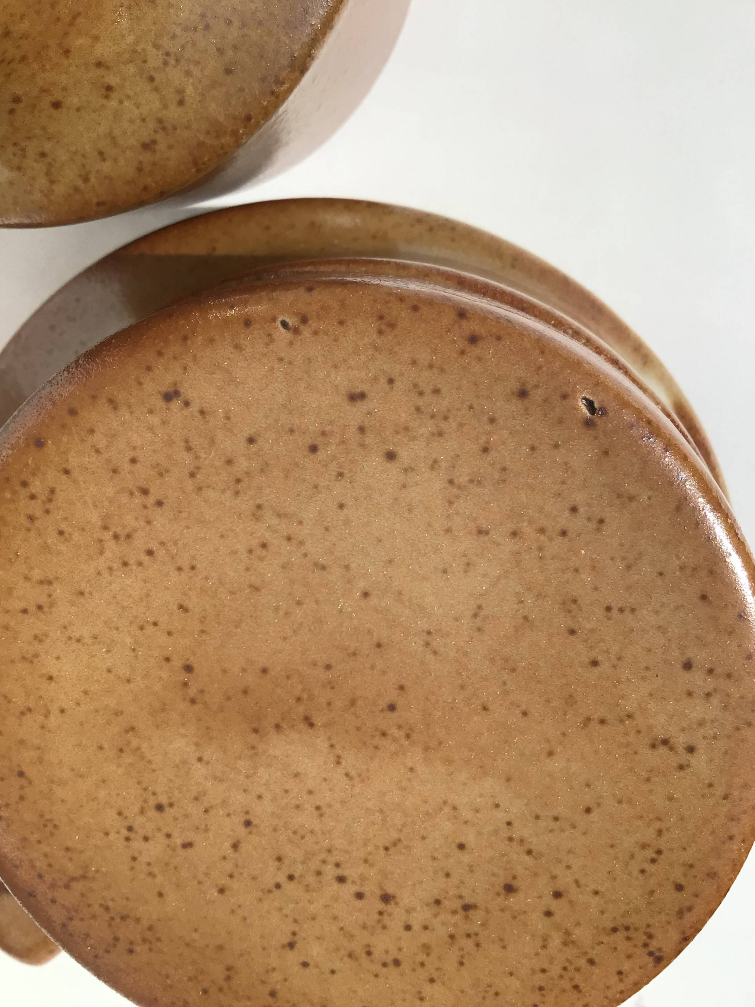 Benne stoneware sugar bowl and matching milk jug