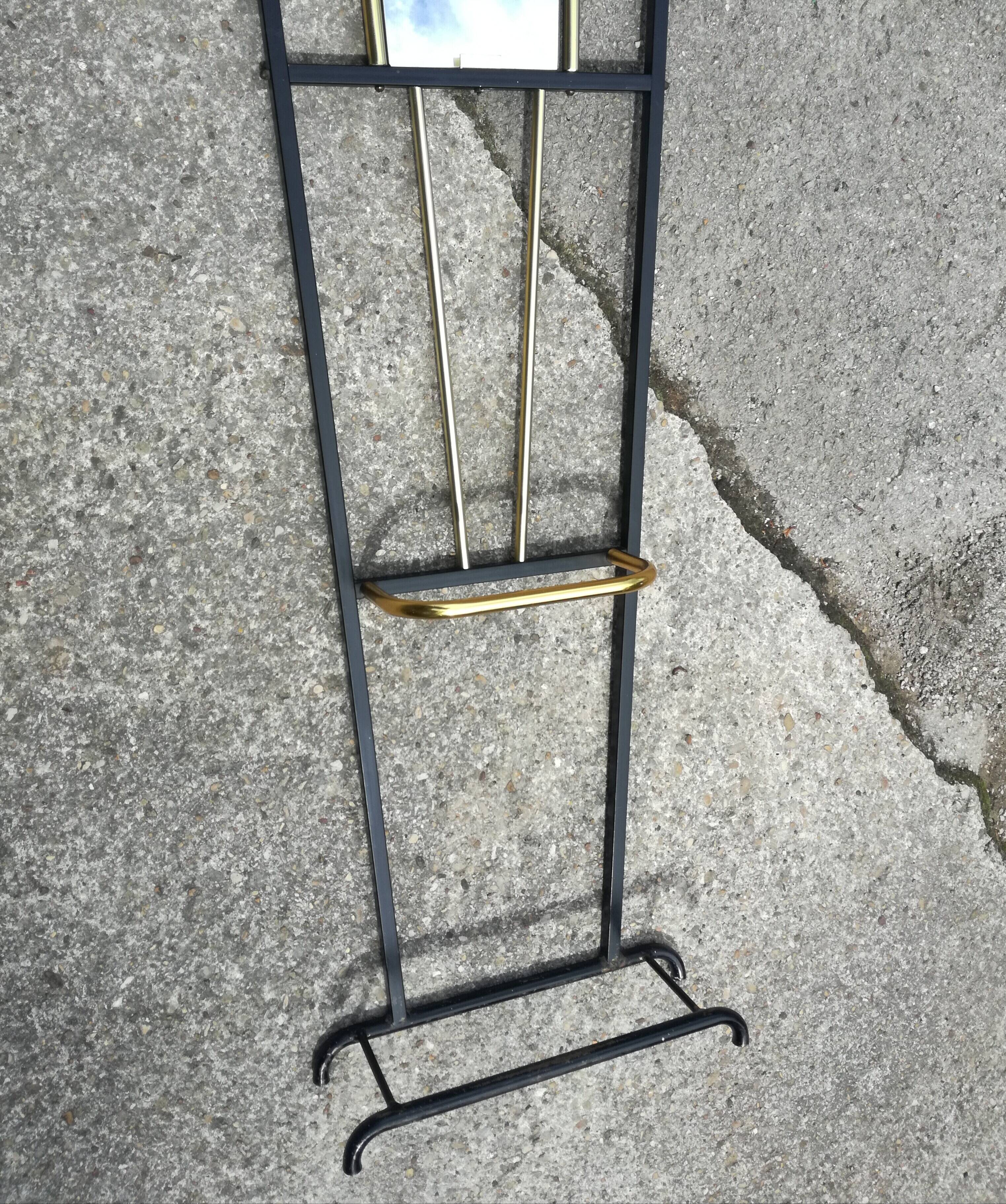 Mirrored and 4-patère coat rack