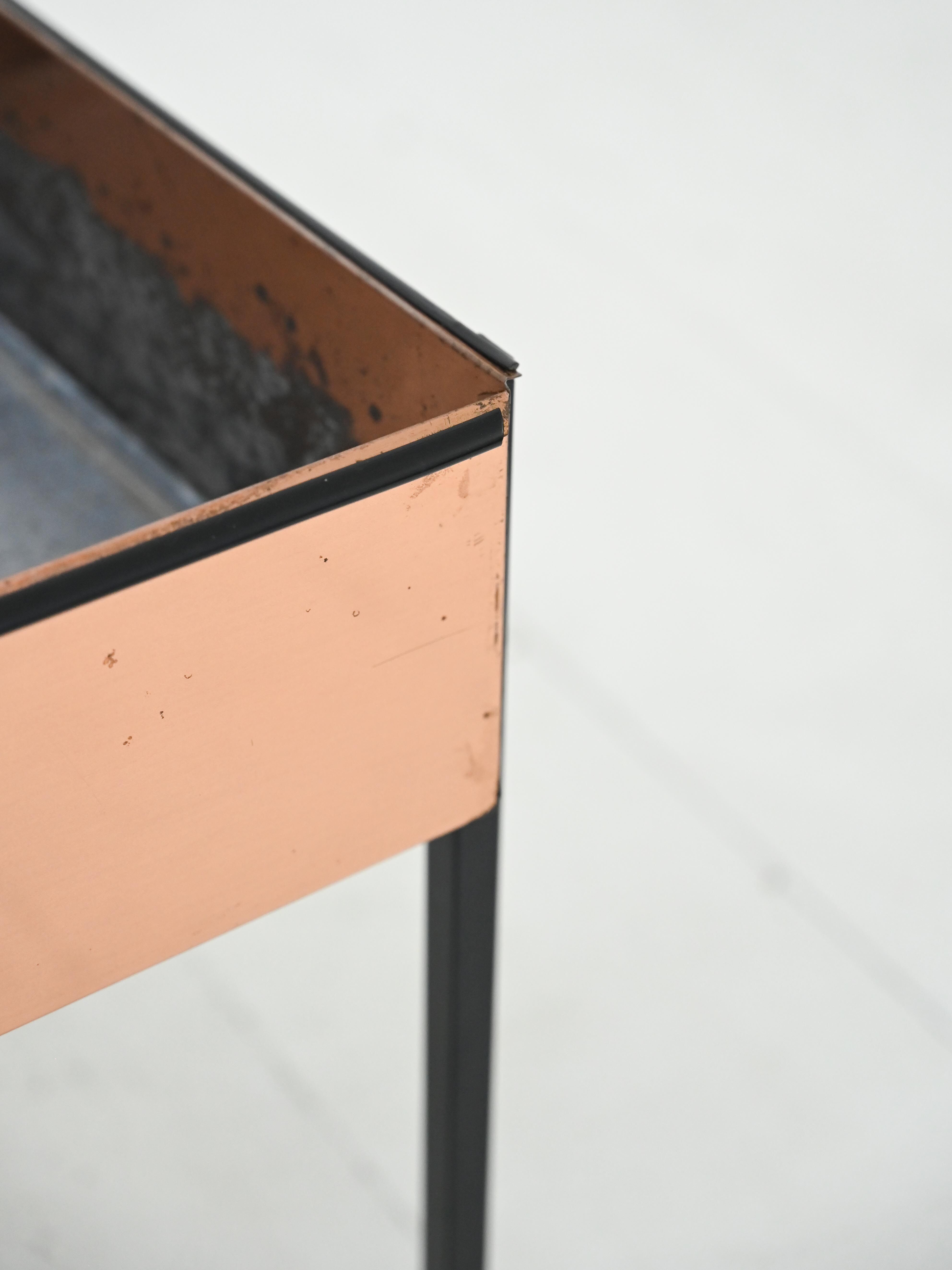 Copper planters with lamp