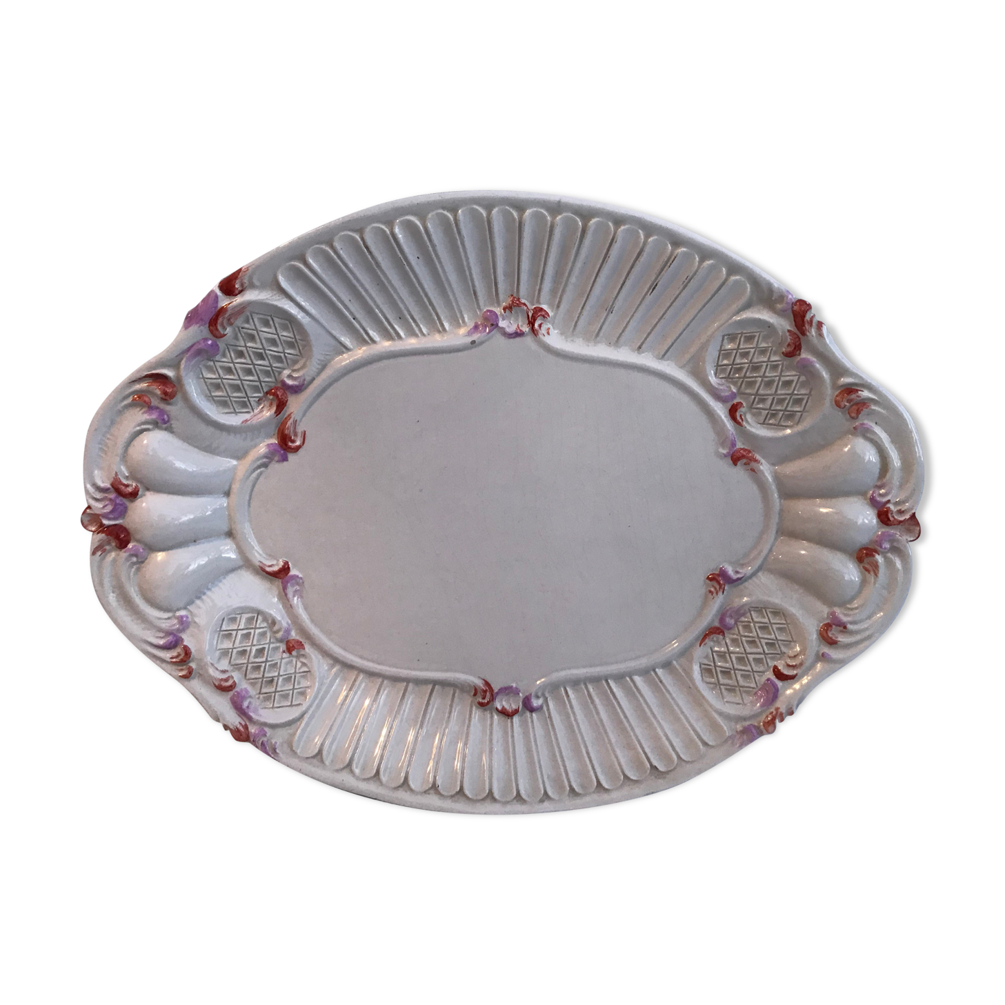 Former ceramic plate white decor red vintage