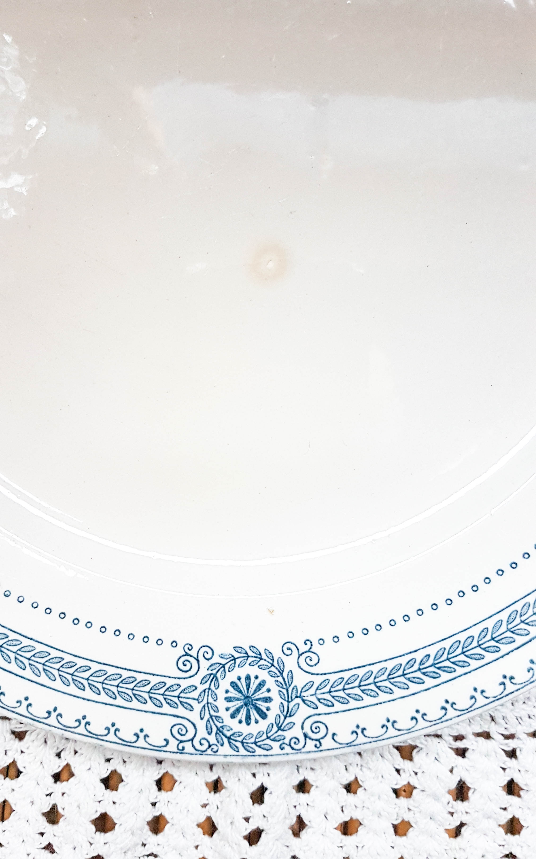 Lot of 4 blue plates "carina" U&C Sarreguemines Terre de Fer