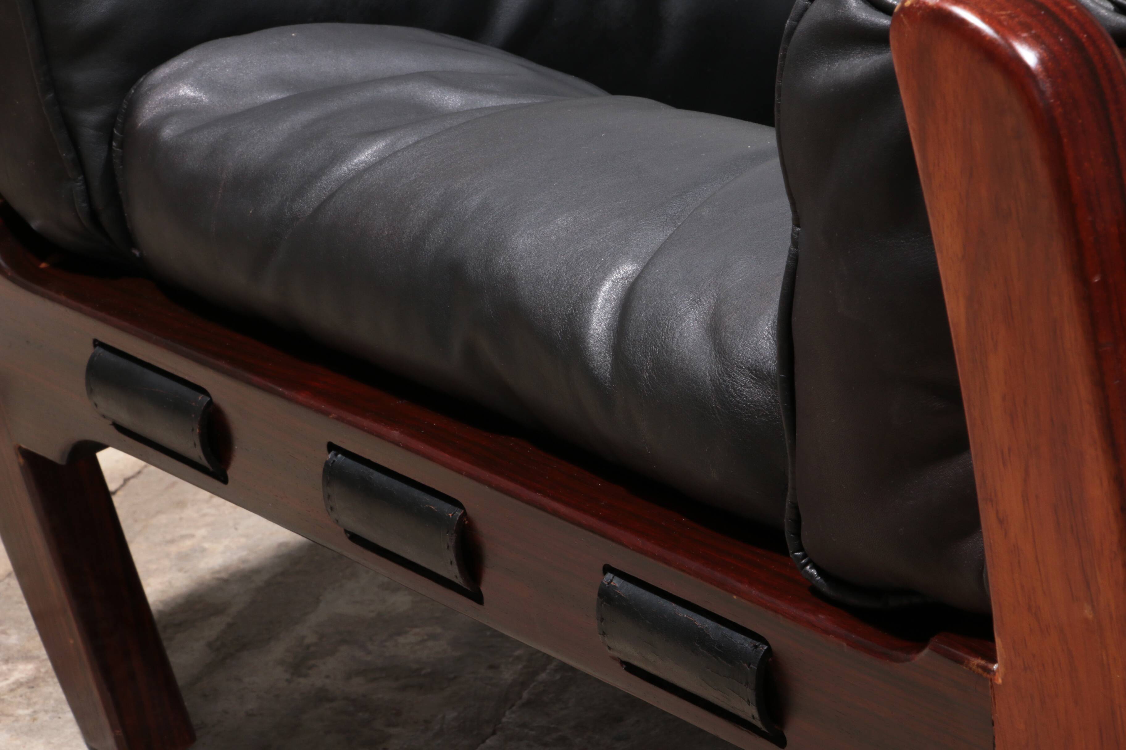 Luciano Frigerio "Rancero" Leather Lounge Chair - 1970s Italian Design